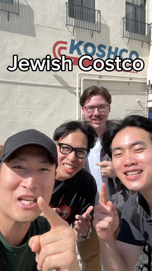 #jewish #kosher #costco @ethantylersmith @artytime247 @iam.from.korea