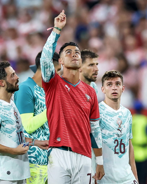 Cristiano Ronaldo got emotional as he put on a Portugal jersey with Diogo Jota's No. 21 after their win ❤️