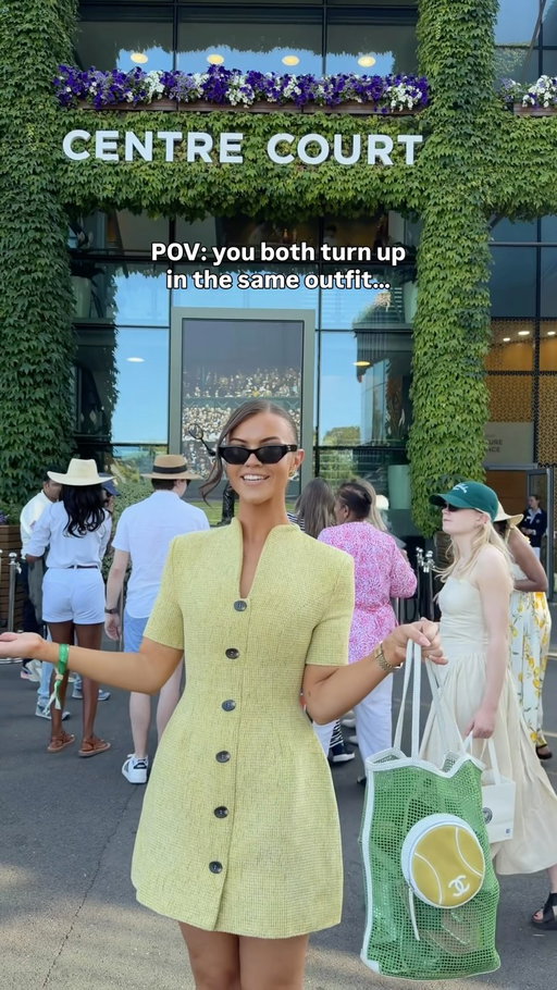 Iconic if you ask me @patriciabright 🎾

Both wearing @oddmuselondon 🎀