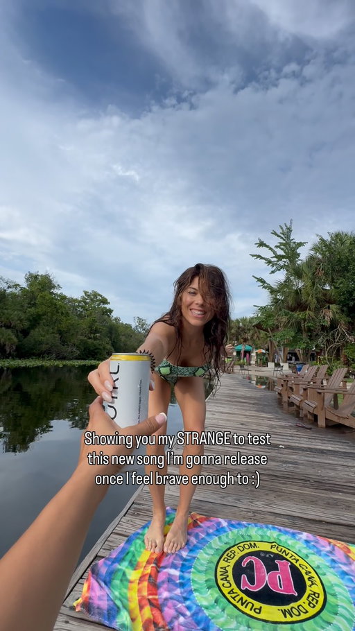 Hold this.. I’m going in w the gators 🐊..The true blessing in life is having friends that can capture you in your most authentic self moments:) and love you in those moments… wrote a song about livin he very day like your last, let me know if I should give it you :) lol #friendship #funnyfriends #mystrange #newmusic #womeninmusic love you @minajbakh