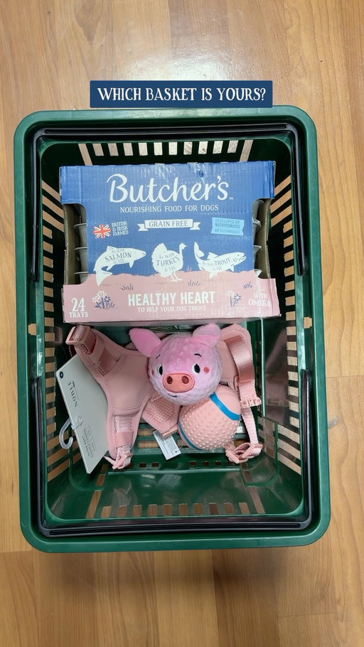 Just a few essentials 🛒

Which basket would your dog choose?

#ButchersDogFood