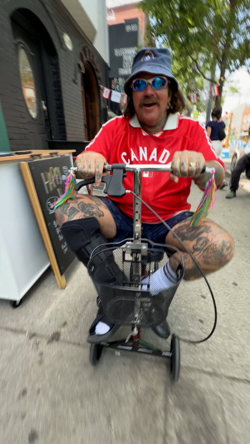 MATTY BROKE HIS FOOT FOR YOU!

@mattymatheson & @newyorknico finally make it to Canada and meet the friendliest football fans in WELCOME MATT EP 8