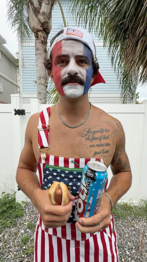 drinking only usa this weekend @fourloko #fourthofjuloko #ad