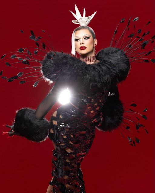 Your REIGNING Miss Wildcard 2026 reporting for duty 👑

Shot and Edit by: @scottykirbyphoto 
Fit: @hurstxhurst x @thedragstop_ 
Hair: @wigsbyhassoon 
Jewelry: @ampedaccessories x @madeforaqueen 
Nails: @uniquenailsbybrie 

Assisted by:
@itszacphx 
@mynxqueen 
@nbmardis