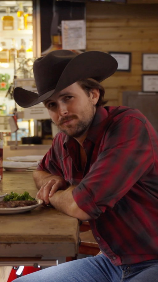 Like father, like son… but don’t get it twisted. @texasroadhouse we taught you everything you know. This isn’t over yet.