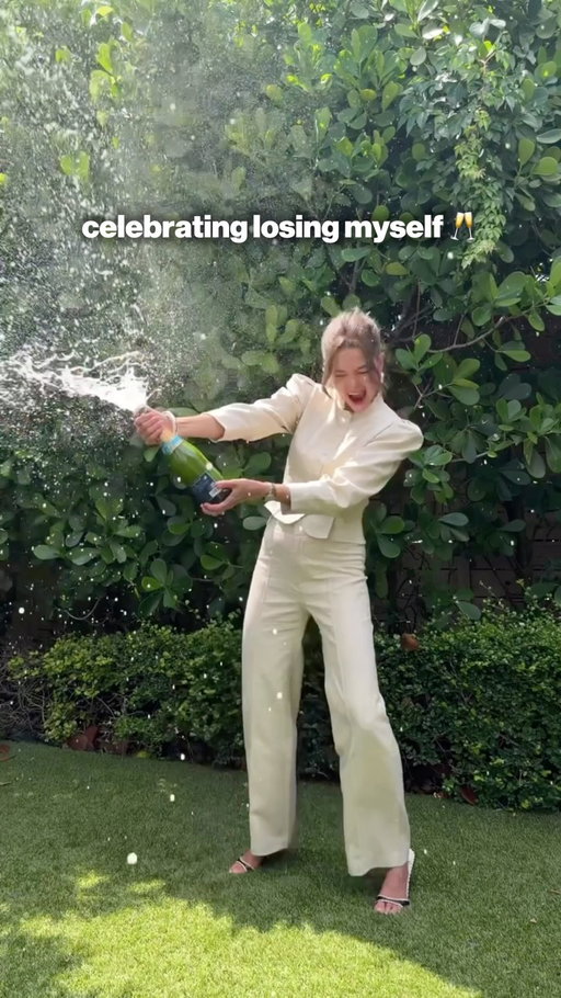 Celebrating losing myself 🥂 Moment of honesty- two years ago, I started @notalonepod and almost immediately started to lose a version of myself.

Not Alone made me question whether anyone wanted these conversations, whether I was the right person to have them, and whether I was actually evolving… or just following where everyone else was going.

So a few months ago, I put it on pause and let myself feel lost.
I used to think feeling lost meant I was moving in the wrong direction, but now I wonder if it’s what happens when you’ve outgrown the version of yourself that got you here.

I’ve been thinking a lot lately about how much of being a woman is really about endings: a career, a friendship, a relationship, a dream you no longer have. There are so many versions of ourselves that got us here.

Not Alone wasn’t born because I suddenly felt ready. It was born because I decided to trust my curiosity more than my certainty.
It continues to stretch me. And with every uncomfortable conversation, I trust myself a little more.

So today, I’m celebrating losing myself. Not because I know exactly who I’m becoming, but because I’ve stopped expecting growth to feel familiar. That’s opened me up to a whole other world of possibilities.

Not Alone year 3 let’s go 🤸🏻🤸🏻🤸🏻
