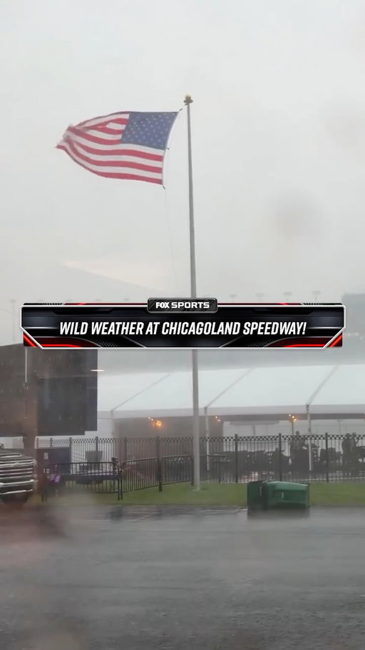 The weather is getting a little intense today at Chicagoland.

🎥: @kauligracing