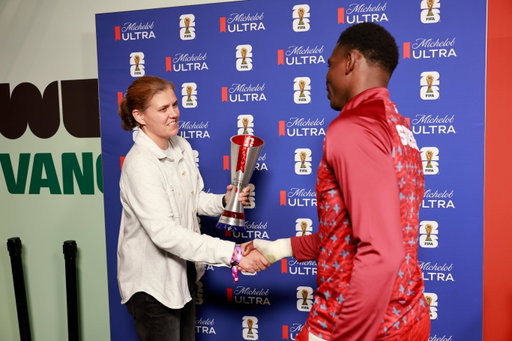Pretty cool gig. 😄 Had the chance to present @breelembolo97 with the Michelob Ultra Player of the Match award after his standout performance last night. ⚽️🏆
