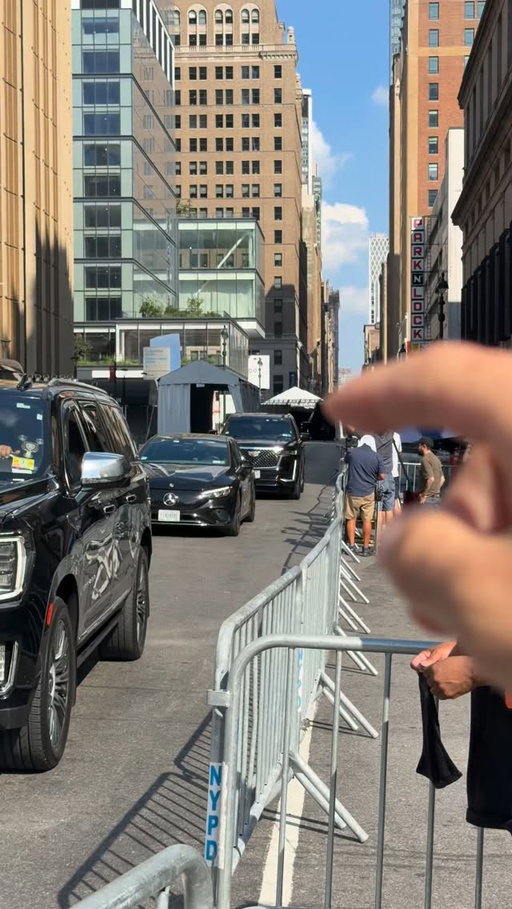 Wedding logistics… WHO PLANNED THIS?! 
#TaylorSwift #TravisKelce #Swiftie #NYC #SwiftWedding