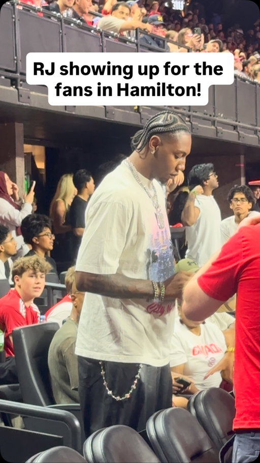 While he’s not on the roster for today’s matchup, RJ is taking care of the fans in Hamilton! 

#Raptors #basketball #fiba #fibawc #hamilton
