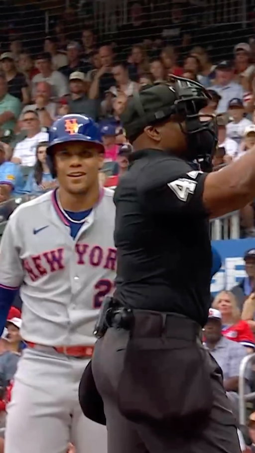 Juan Soto was charged with a pitch clock violation after Braves catcher Drake Baldwin launched dirt in his eye 

#baseball #braves #mets #sports #mlb