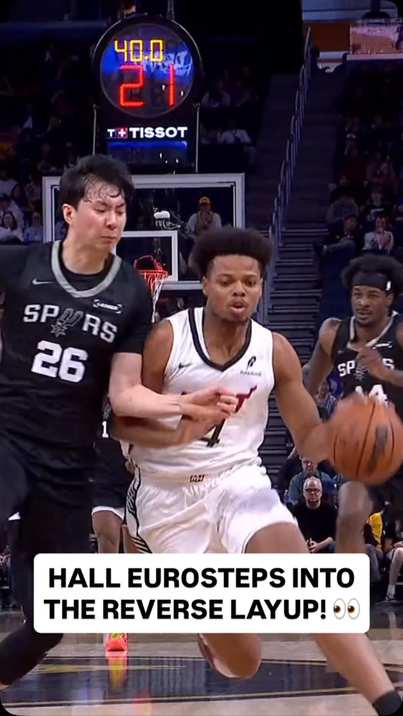 @xkeyy EUROSTEPS into the paint and converts the crafty reverse layup! 🔥 California Classic on ESPN, Prime, NBA TV <link in bio>
