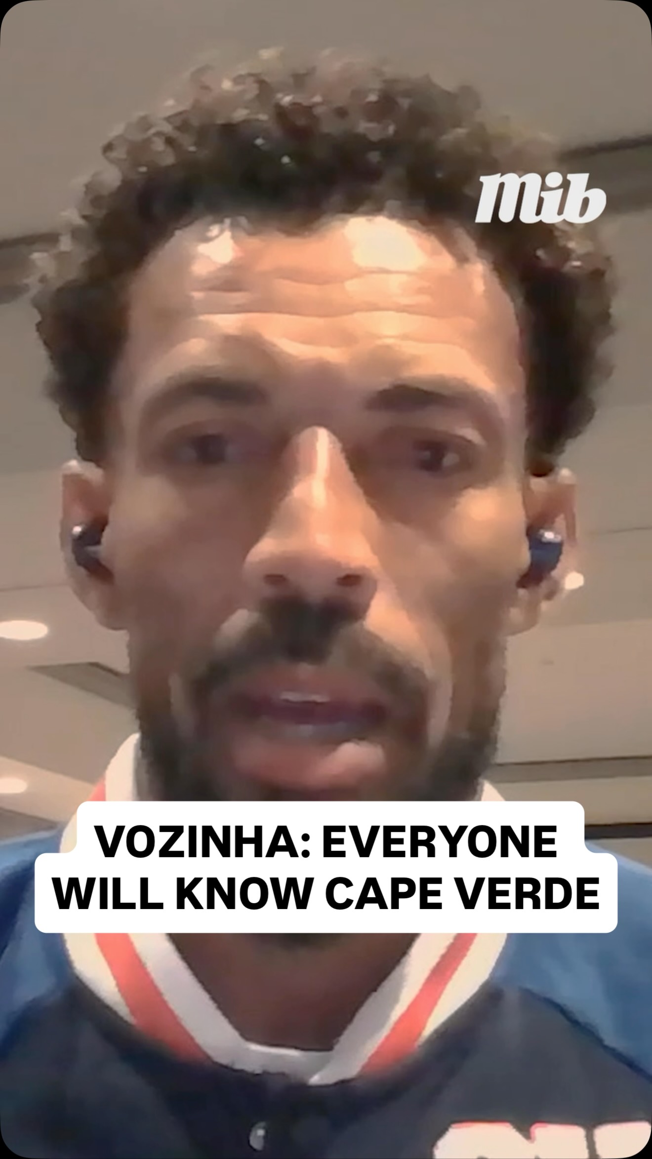 “AFTER WORLD CUP, EVERYONE WILL KNOW WHO IS CAPE VERDE AND WHERE IS CAPE VERDE” 💙

Vozinha on Cape Verde’s new fame 🙌