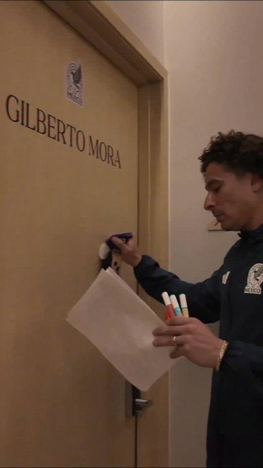 No sé preocupen, para los que preguntan sí estoy pendiente de @gil_morita … ya está en su cuarto , con tarea hecha y listo para dormir 😴 

@miseleccionmx // @miseleccionmx_en 

#DonMemo #NoMemoNoParty #6WC