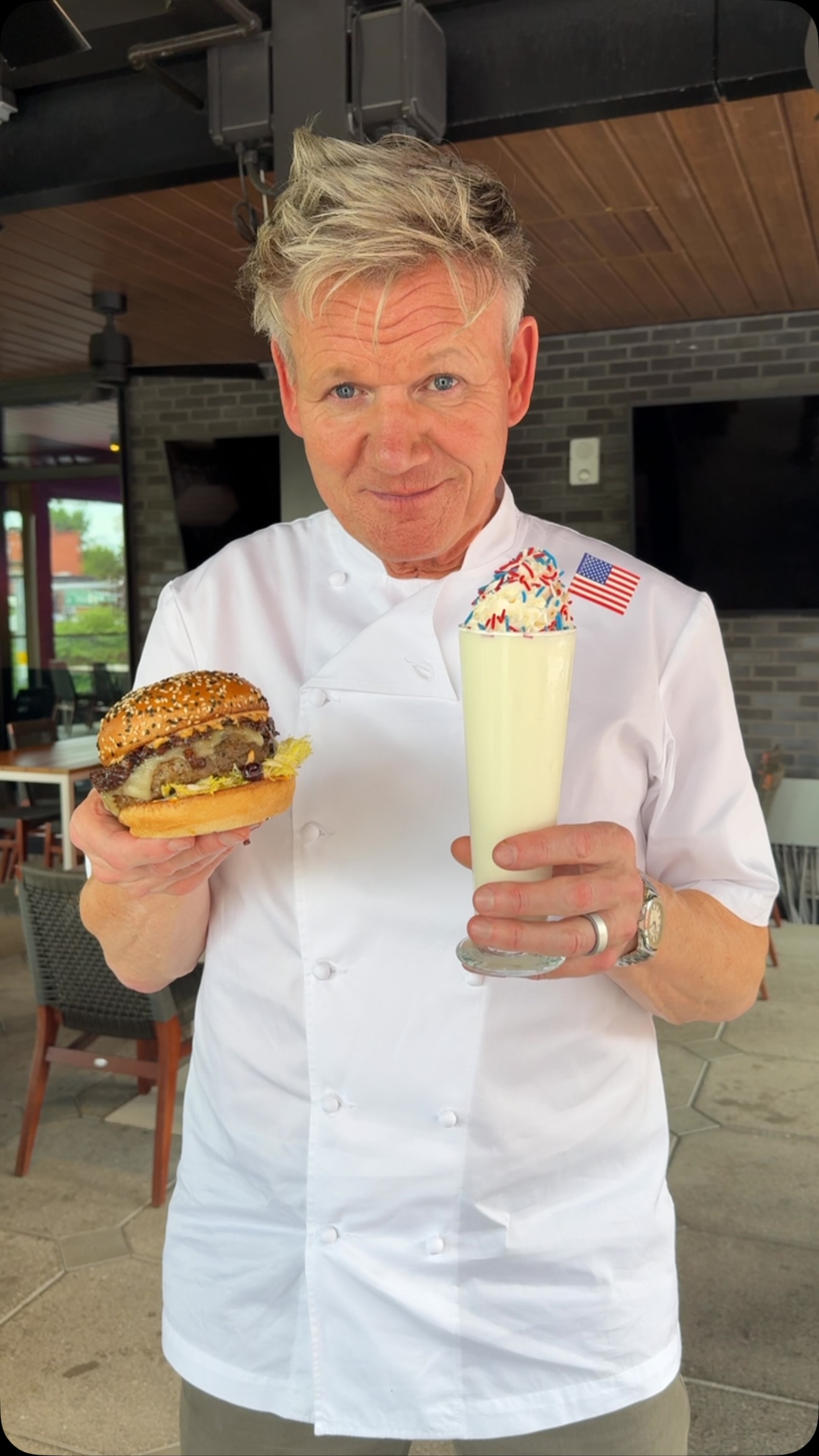 Happy 250th Birthday America !! And if you need someone to cook the burgers and hot dogs for you today… @gordonramsayburger has you covered !! 🇺🇸
