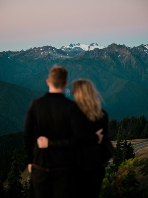 We’ve traveled a lot of places but there’s still no place like home. 🇺🇸 It would take several lifetimes to explore all that this  country has to offer. Not only is it naturally beautiful, but it’s a country with a culture that has inspired us to pursue our dreams without question.

No country is perfect, but this is one that I am honored to get to call home. Like many, my family immigrated here over the last century and even hundreds of years ago for some of family members. I’m forever thankful for those brave people who chose to walk onto a ship and start over on the other side of the Atlantic Ocean so that one day I could call this place home, too.

We’re spending the rest of our Independence Day sitting on the porch watching the neighbors set off fireworks, smelling the barbecues up and down the street, and listening to the cicadas as the sun sets.

Happy 250th America! And happy 4th of July to our fellow Americans! 🇺🇸