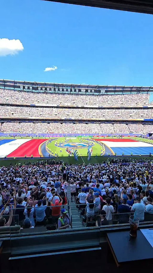 ¡Una familia que dejó el alma en cada partido!

En esta #FIFAWorldCup 🏆, todo un país volvió a abrazar su bandera y creer en su Selección. Esto nos motiva a seguir trabajando para llegar cada vez más lejos, con la @Albirroja siempre puesta.

¡Vamos, Paraguay! ¡Siempre para adelante! 🇵🇾⚪️🔴