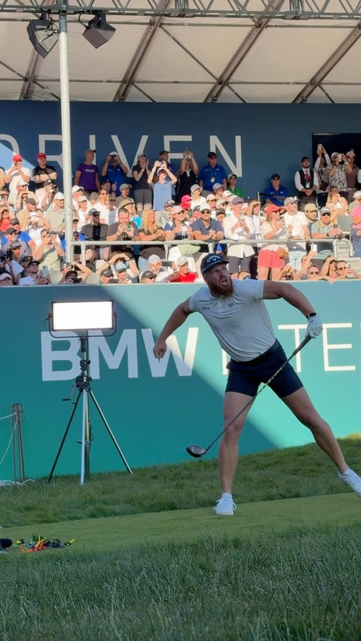 World Long Drive Champion @martinborgmeier 💣
#BMWInternationalOpen