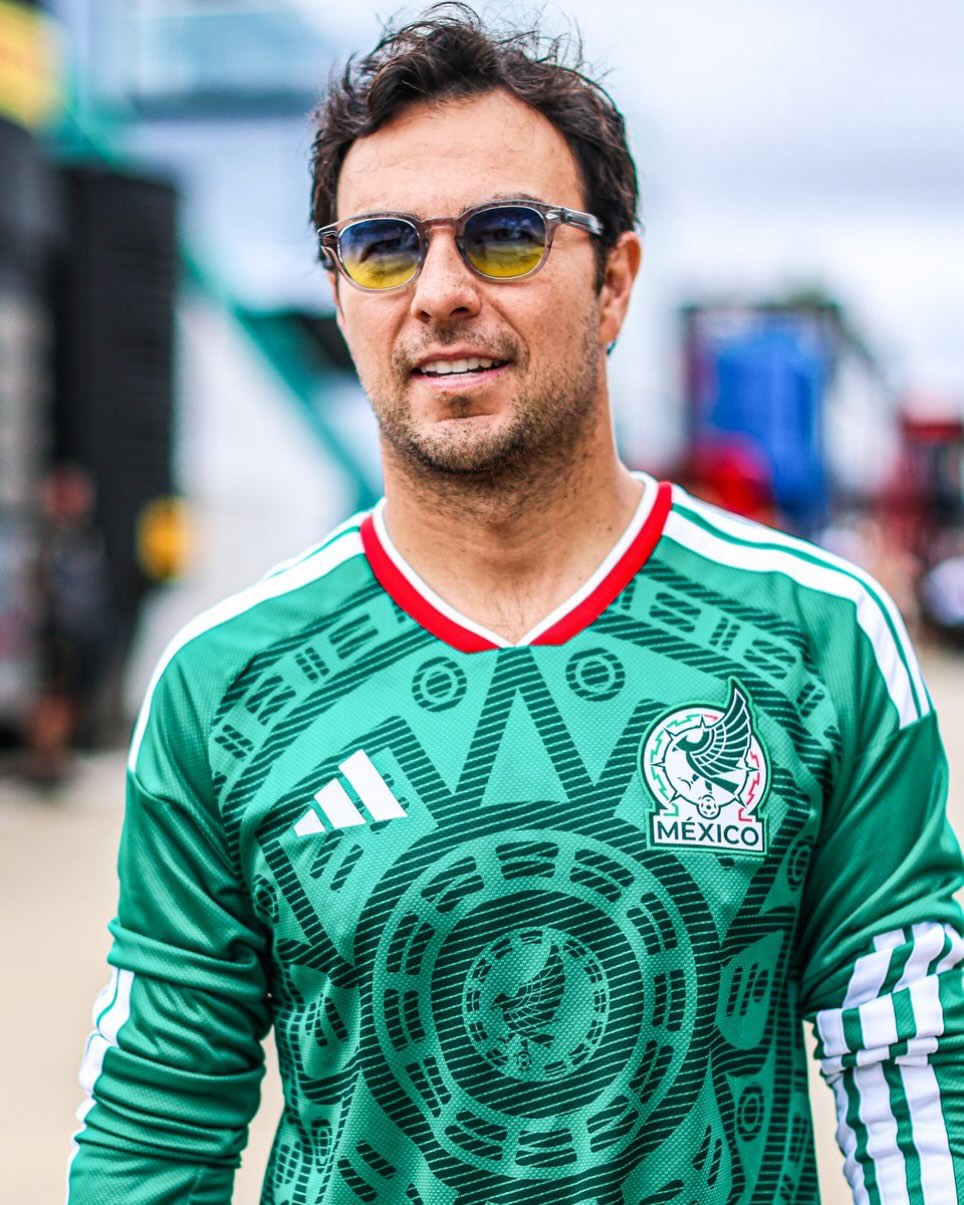 Sergio Pérez arrived for the British Grand Prix at Silverstone in the Mexico home shirt 🇲🇽🏴󠁧󠁢󠁥󠁮󠁧󠁿👀