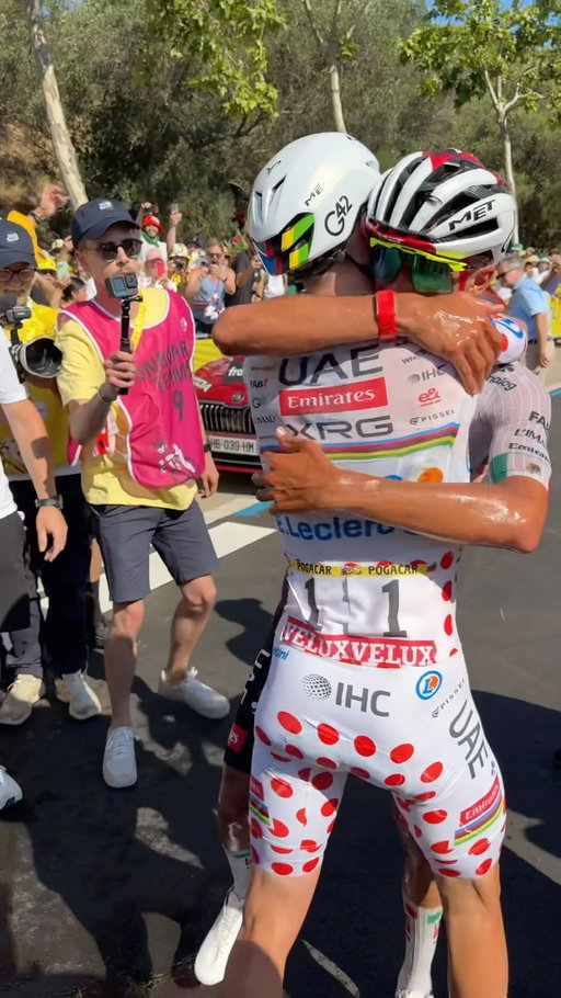 🤩 WHAT A WIN ! WHAT A DUO ! 🇲🇽🤝🇸🇮

🤩 QUELLE VICTOIRE ! QUEL DUO ! 🇲🇽🤝🇸🇮

#TDF2026