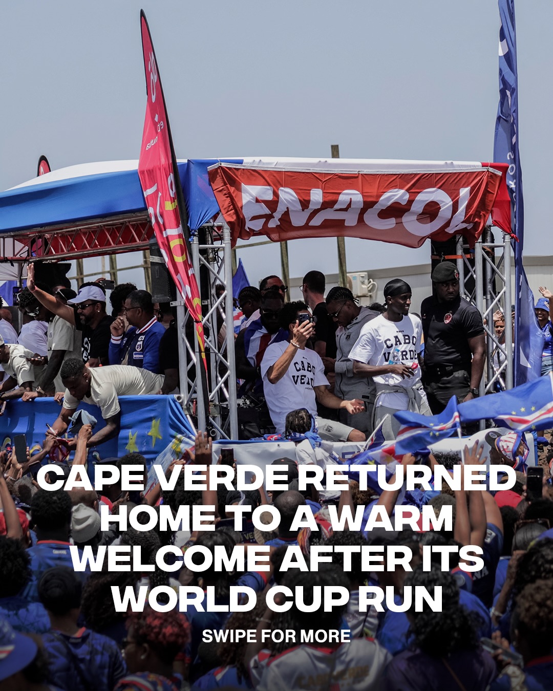 Fans packed the streets to welcome Cape Verde home after the nation’s historic World Cup run.

(🎥: @fcfcomunica, 📸: Getty)