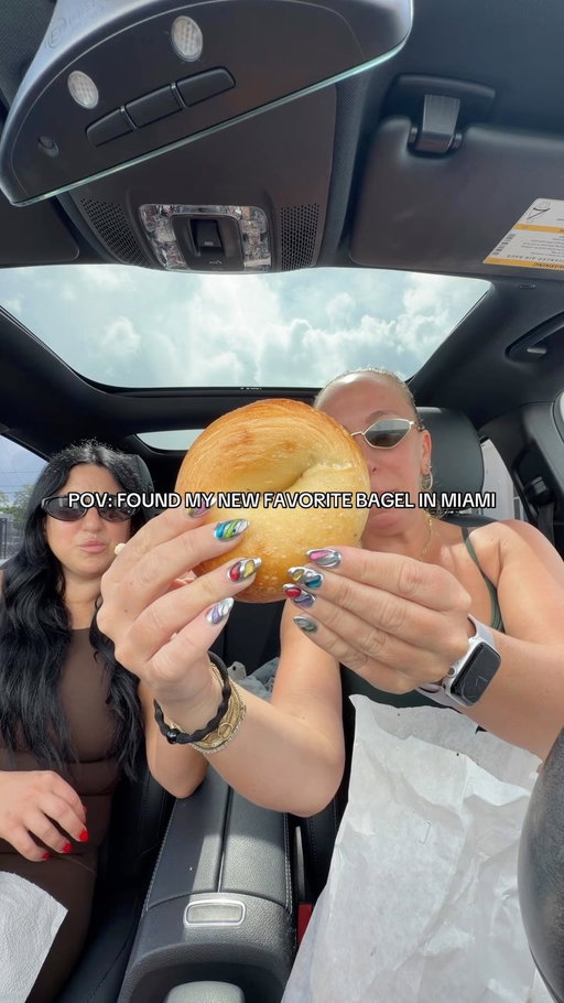Your girl needs a car wash now but it was well worth it @neighborhoodbagels 🥯🥯🥯 I mean, sweet corn schmear?! #miami_foodporn