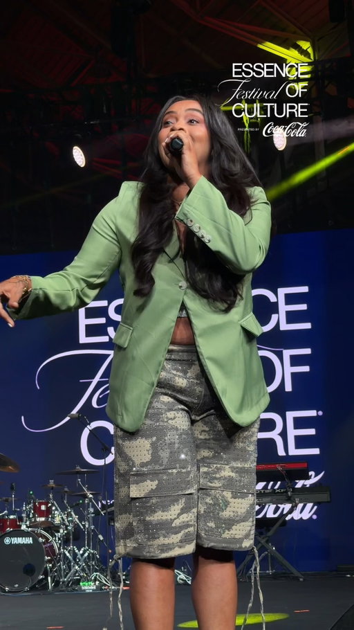 Won't he do it! 

Koryn Hawthorne graced the Get Lifted stage and we just can't get enough!

#ESSENCEFest #WeLoveUs