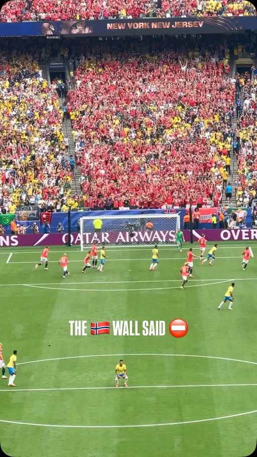 Nyland got big, and the Norwegian fans went CRAZY! 🧤😱🇳🇴

#wearenynj #weare26 #somos26 #fifaworldcup