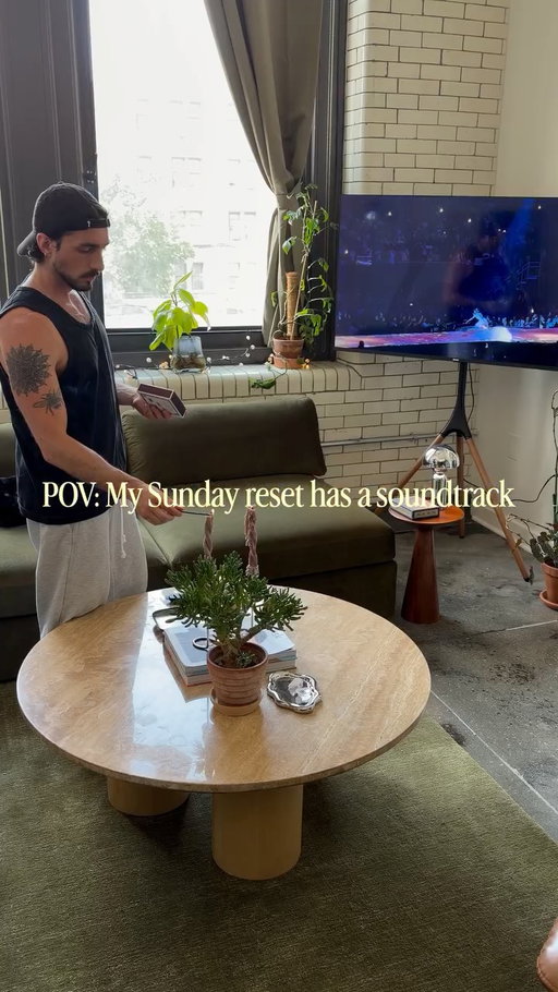 A slow Sunday, a freshly reset loft, plants getting watered, cats supervising every task, and Ariana playing in the background 🤌🏼

Here’s to clean spaces, calm minds, and Sundays that refill your cup. ☁️✨

#SundayReset #HomeBody #LoftLiving #InteriorDesign #CozyHome

home decor • apartment decor • loft apartment • cozy apartment • slow living • sunday routine • weekly reset • apartment inspiration • interior styling • design inspiration • aesthetic home • home inspiration • cozy vibes • plants make everything better • home lifestyle • maximalist decor • collected home • moody interiors • lifestyle creator • decorating ideas