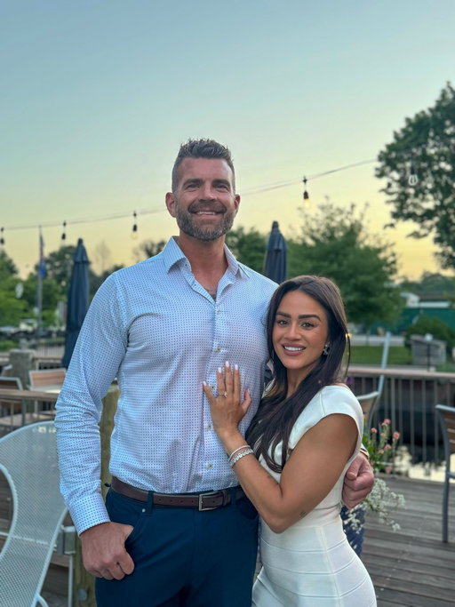 What a weekend 🙏🏼 feeling so lucky and blessed! All thanks to you babe @mrnickhoward! Literally the easiest yes I’ve ever said, and what a surprise!!!!!

Huge shoutout and thank you to our family jeweler of 10 years @raymondsjewelers @rlicho for making our dream ring💎