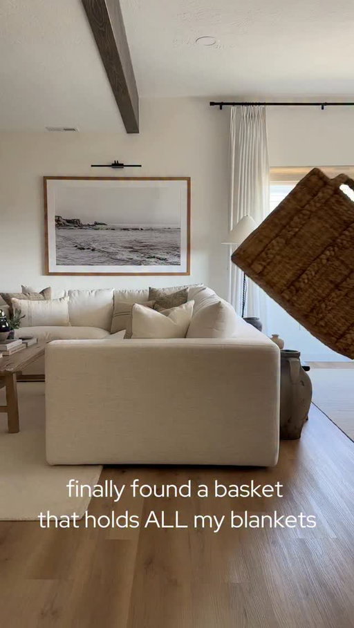🫶🏽 comment SHOP for links! Finalllllly a blanket basket that holds ALL my throws and blankets!! This a gorgeous set of three, I’m using the large basket for blankets and the smaller for organization in my closets 🙌🏽🙌🏽

#blanketbasket #amazonorganization #livingroomdecor #organicmodern

LinkDM *267*
