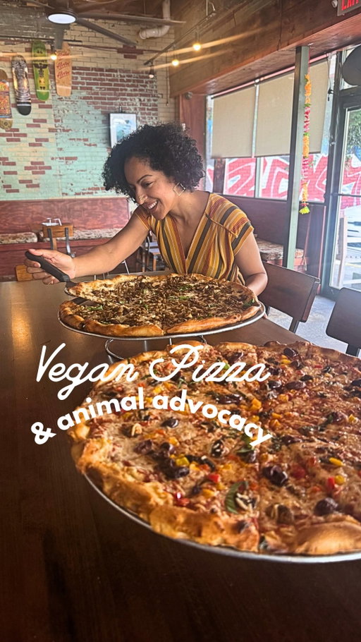 Found my kind of pizza place.

Whether you stop by @pizzaverdura to dine in or order takeout to pick up, proceeds from your meal go to @farmofthefree Animal Sanctuary on July 7 from 5-9pm.