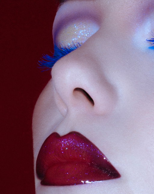 lip lash 
@diorbeauty overvolume mascara in overblue with rouge dior velvet couture colour 999 
@cloudicos cosmic eye light in moon princess 
@meccamax gloss boss in hot seat 
💋