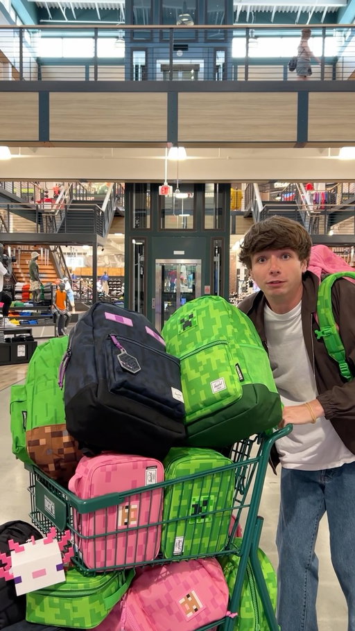 Herschel x Minecraft. Available at DICK’S in-store and online. Get yours now while supplies last.

@karljacobs @dickssportinggoods
