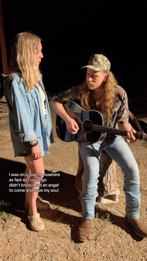 Y’all hearing this one on your radio yet?

#countrymusic #country #acoustic