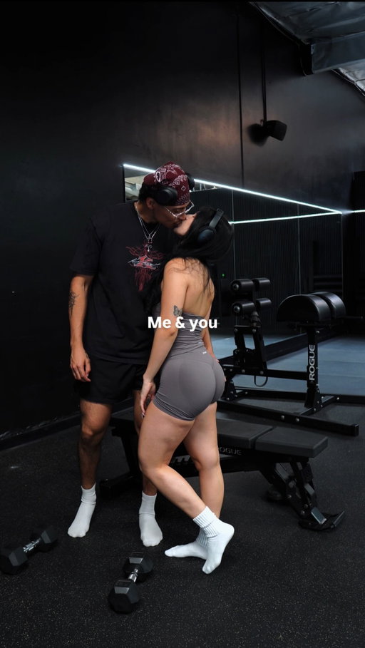 You & Me <3 
.
.
@dfyne.official 
#explore #gymcouple #gymreels #couple #couplegoals