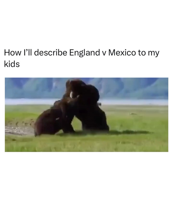 This one is going in the storybook as pure survival 😭

England beat Mexico 3-2 in a Round of 16 classic on July 5, with Jude Bellingham scoring twice and Harry Kane adding a penalty, then the Three Lions had to grind out the last 36 minutes with only ten men after a red card. Two goals from Mexico, a hostile atmosphere, and a full on scrap to the final whistle made it the kind of match you feel in your chest.

The hockey brawl clip is the only fair way to describe it. This wasn't a calm afternoon of football, it was a battle where England were hanging on with everything they had. Games like this are why you'll one day sit your kids down and tell them you were there, sweating through every last second.