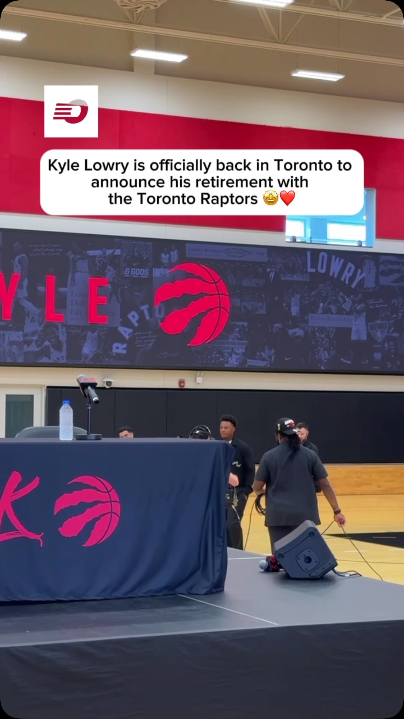 Kyle Lowry is ready to sign a one-day contract to retire as a Toronto Raptor 👀🔥

#toronto #raptors #nba
