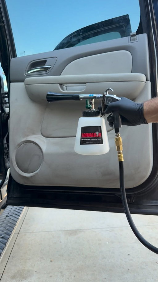 Blast dirt from every seam with the Tornador Black Z-020 the pro-level auto detailing tool built for faster, deeper interior cleaning.

#autodetaılıng #tornadorblack