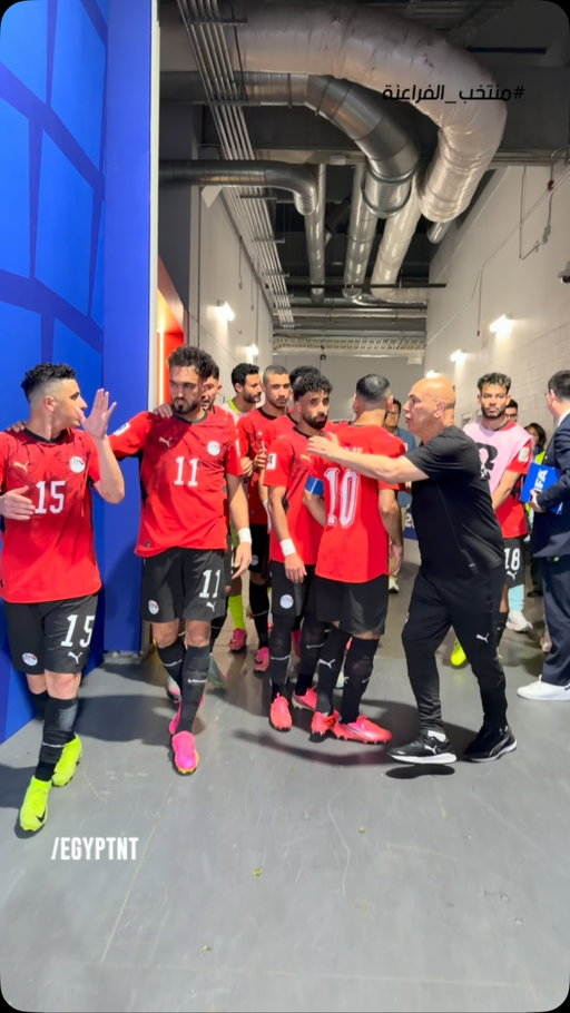 يلا نكمل الحلم. 🇪🇬

  Let’s keep the dream alive. 🇪🇬

#شجع_مصر
#منتخب_الفراعنة
#الفراعنة_في_كأس_العالم
#egyptnt
#FIFAWORLDCUP