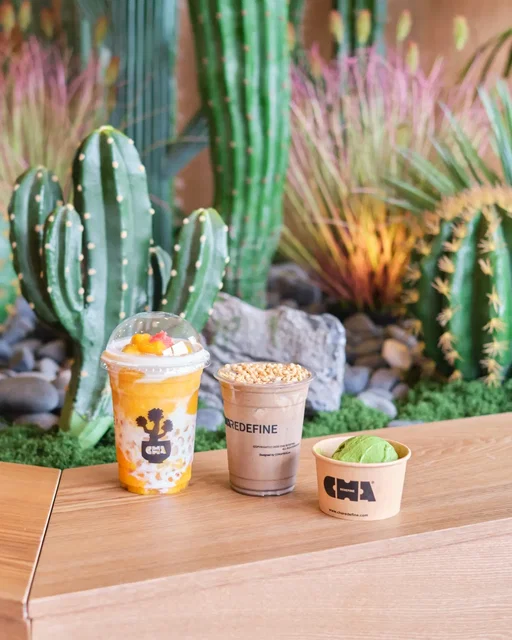 Cha Redefine grand opening 7/10-7/12! 🧋🏜️
Houston has a new modern tea shop that's changing the game! Cha Redfine's strength lies in their uniquely crafted tea and coffee drinks that have fun textures!

What I tried were the mango mango, houjicha einspanner, and matcha gelato. I really enjoyed each of them and will definitely be back to try more of the menu! I'm eyeing those coffee drinks since they use beans from Onyx. 

🥭 mango mango: a layered smoothie with 3 mangoes, grapefruit, agar agar boba, coconut milk, and jasmine tea
Cold and tropical, perfect for these hot summer days!

🍵 hojicha einspanner: a creamy tea with hojicha tea, hojicha cold foam, fresh milk, and crispy rice 
Hojicha lovers rejoice! This one is hojichamaxing for sure. 

🍨 matcha gelato: a rich matcha gelato churned in-house
Decadent flavor! They also have coconut and mango.

Open now for soft opening, 20% off all drinks!
Grand opening deals this weekend:
All weekend: BOGO free on their select 6 drinks.
Freebies for the first 100 customers on Friday, Saturday, and Sunday.

📍 Cha Redefine @charedefine 
9889 Bellaire Blvd C 318, Houston, TX 77036

#houstonfood #charedefine #houstonchinatown #teashop