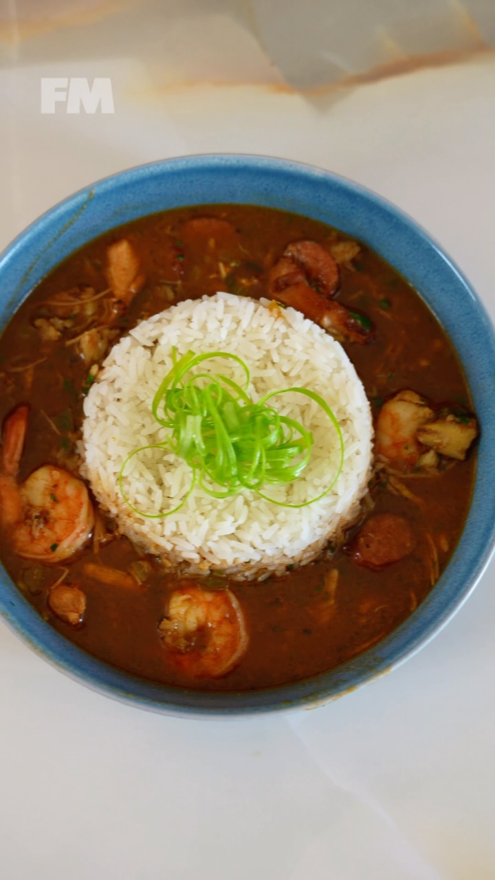 Serving haute cuisine to haute couture 🍲✨

#LawRoach puts my gumbo to the test this Thursday. 👀