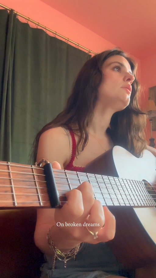 Just a little song @michaelhunterochs and I wrote and love ✨