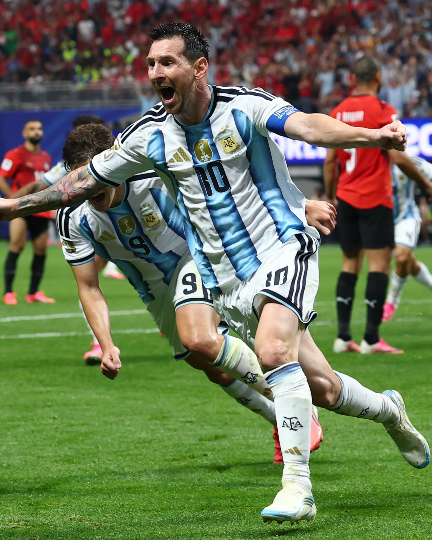 Lionel Messi has now scored in nine successive @FIFAWorldCup matches - extending his record streak! 🙌

Lionel Messi’s record-extending moment 🙌 

Lionel Messi’s record-extending moment 🙌 

Lionel Messi has now scored in nine successive @FIFAWorldCup matches - extending his record streak! 🙌
