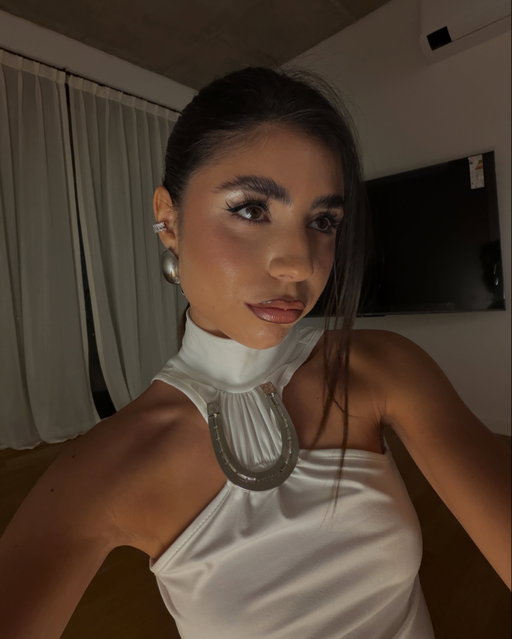 les subí un día conmigo a youtube para no perder la costumbre 💌