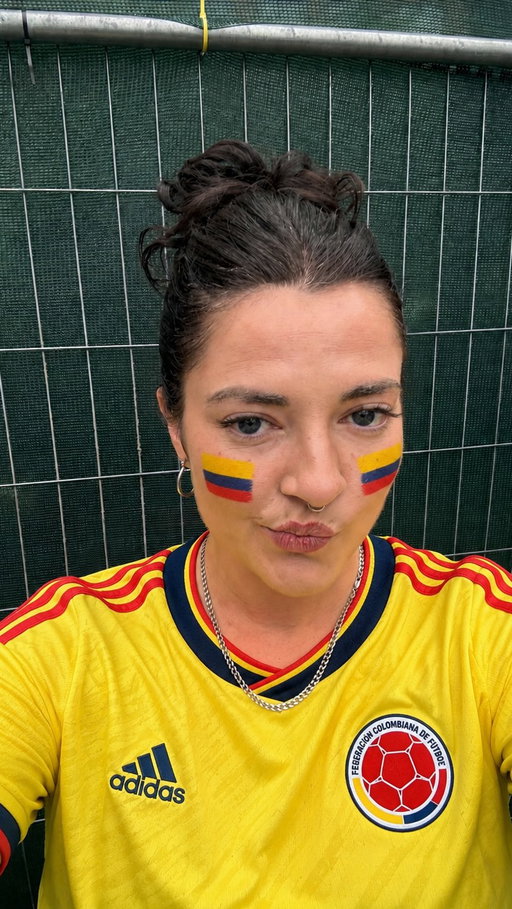 if you need someone to talk to after that loss.. my DMs are open 😔🇨🇴💔⚽️