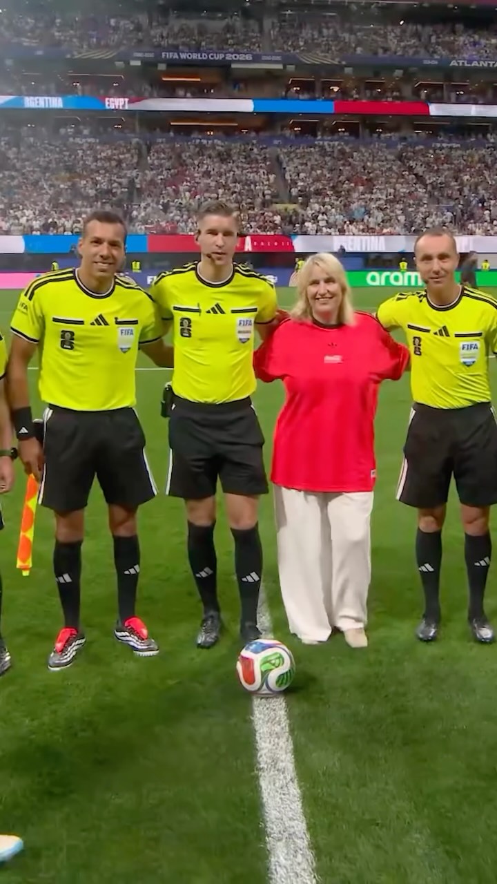 Emma Hayes 🤝 Messi 🤝 Salah

#FIFAWorldCup | #FIFAWWC