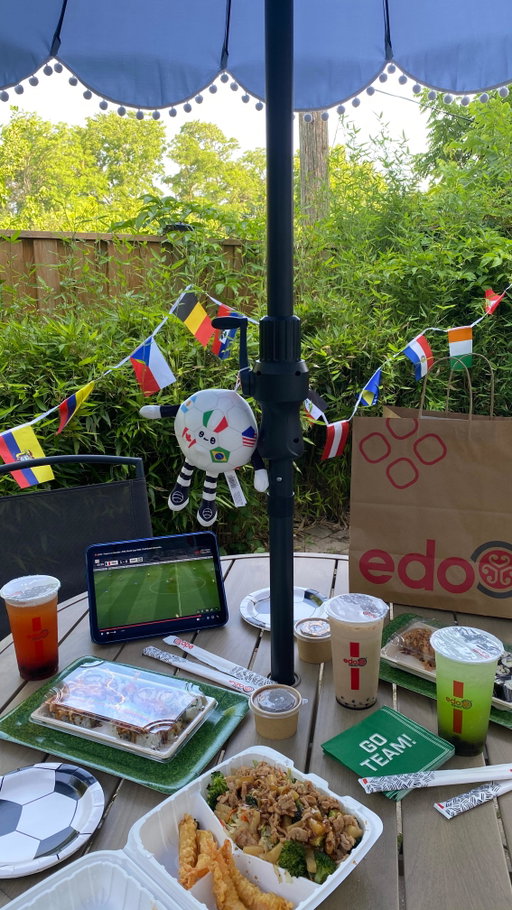 A little game day tradition with the family. ⚽️ We stopped by Edo Japan before settling in to watch the FIFA World Cup, and everything was made fresh right in front of us. The teriyaki sauce definitely deserves the hype, and we all ended up grabbing a $3 Bubble Tea too. Such a fun way to kick off the match, especially with the bento boxes which make hosting so much easier.🏆🍱🧋 

#EdoJapanPartner #TheCraveCollective #worldcup