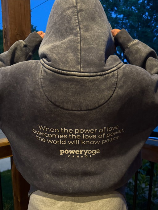 Jimi said it first. We live it on the mat daily at PYC. 

“When the power of love overcomes the love of power, the world will know peace.” 

Tag those you love below⬇️ 

#poweroflove #pyc #community #yoga #jimihendrix