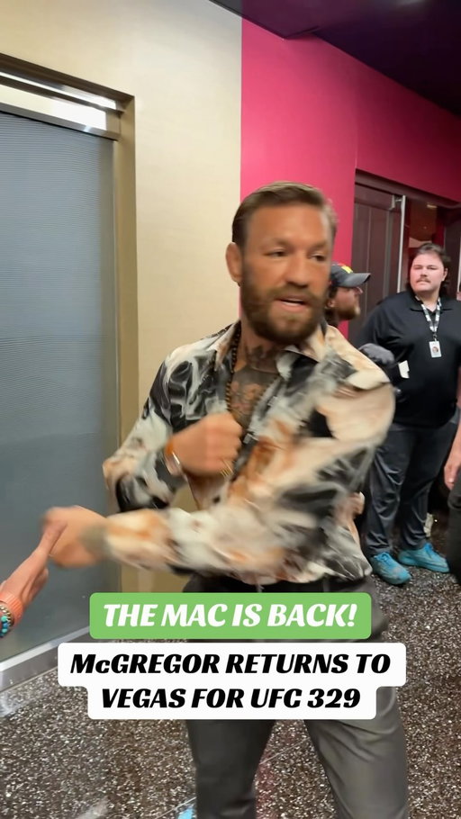 Conor McGregor has arrived in Las Vegas for #UFC329 fight week 📍🇮🇪🎰 

(via @tntsportsufc)